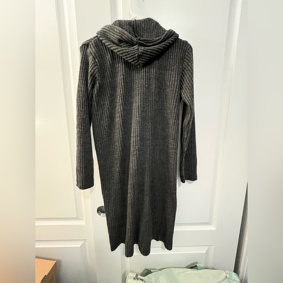 𝓡𝓲𝓫𝓫𝓮𝓭 𝓑𝓾𝓽𝓽𝓸𝓷-𝓤𝓹 𝓒𝓪𝓻𝓭𝓲𝓰𝓪𝓷 - Picture 5 of 5